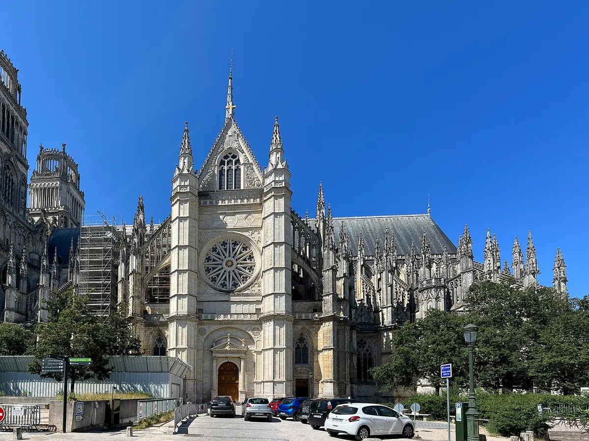 La cathédrale Sainte-Croix d'Orléans