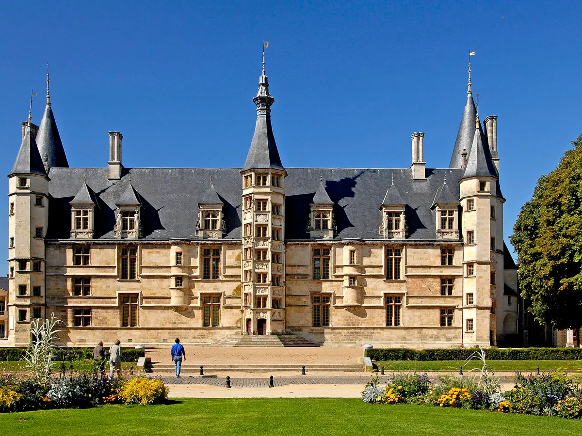 Le palais ducal de Nevers